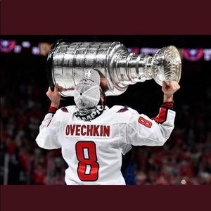 Meet your Posher, Cameron